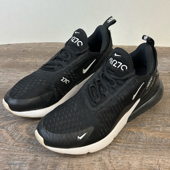 womens nike 270 size 9